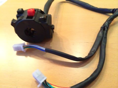 Konsol m/ kontakter